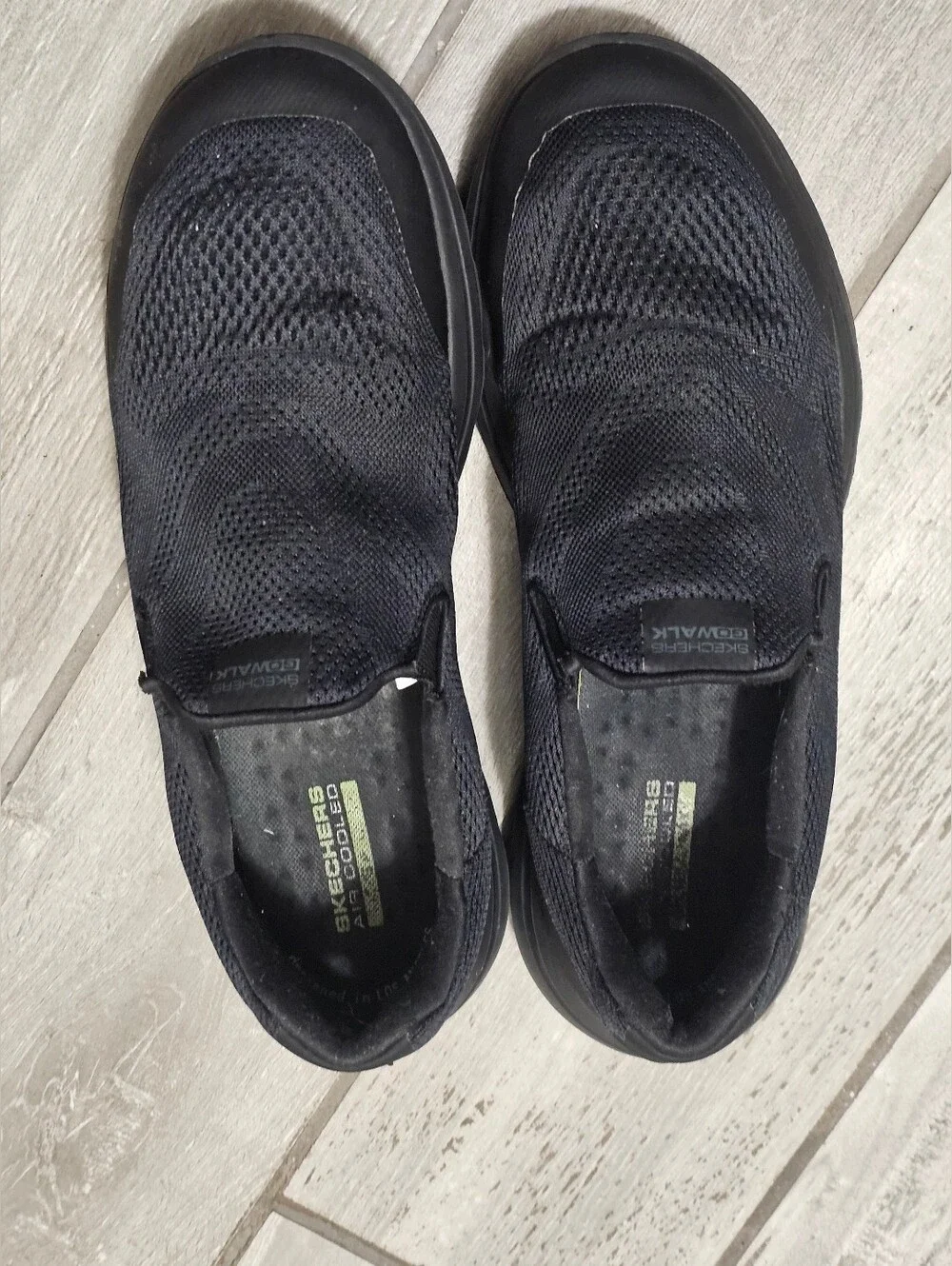 Skechers Black Mesh Slip-On Casual Walking Loafers Size 12
